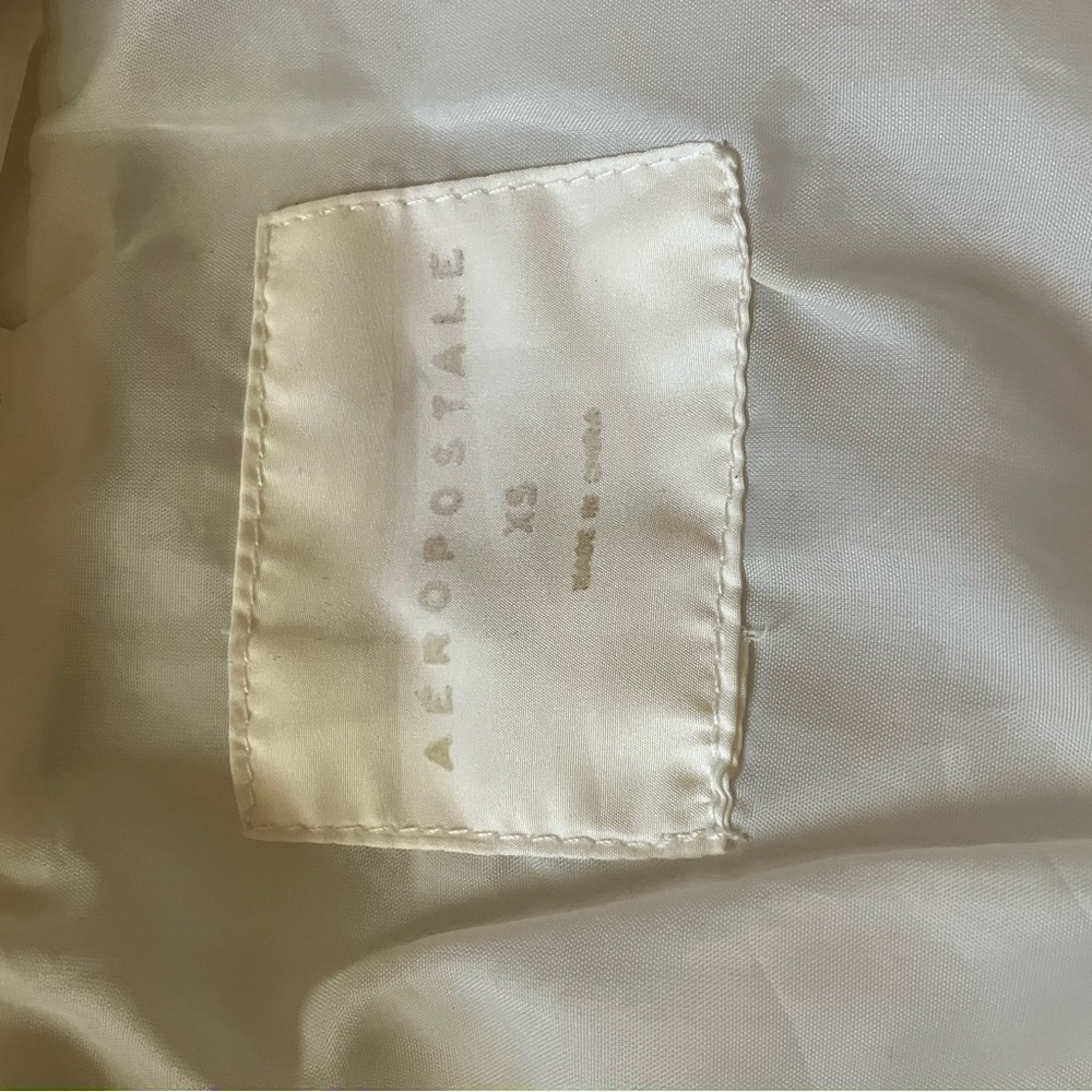Aeropostale White Quilted Vest - Picture 2 of 2